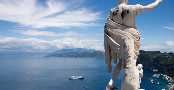 Ab Sorrent: Tagestour nach Capri und zur Blauen Grotte