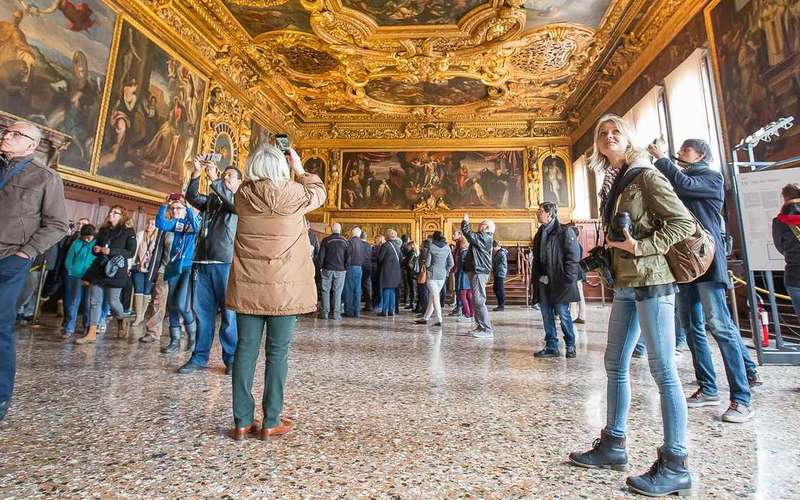 Doge's Palace Tickets with Museo Correr and Library Entry
