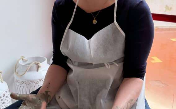 Taller de cerámica en Ostuni, en una fábrica artesanal