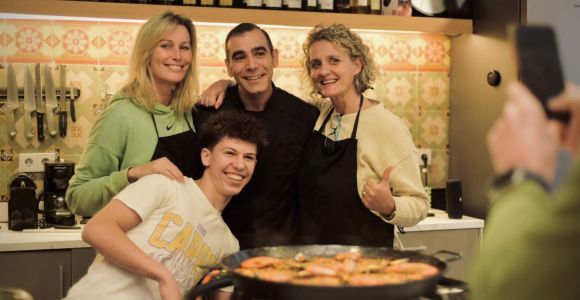 Barcelona: Doświadczenie gotowania paelli i wycieczka po targu Boqueria