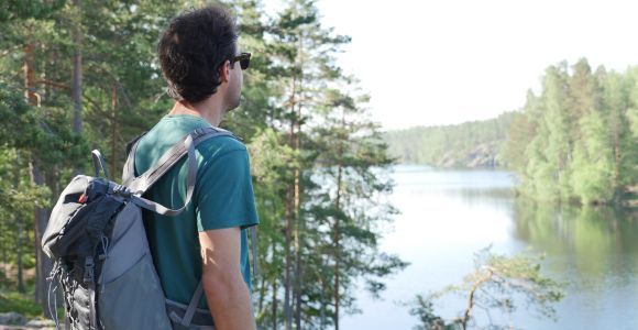 From Helsinki: National Park Hiking Tour with Food & Drinks