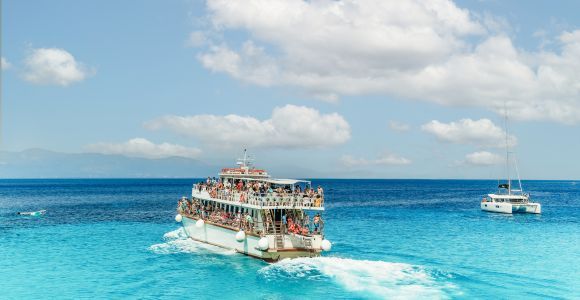 Desde la isla de Corfú: Crucero en barco por las Cuevas Azules de Antipaxos y Paxos