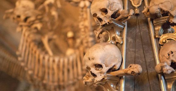 Au départ de Prague : Visite du site de Kutna Hora (UNESCO) et de la chapelle des os