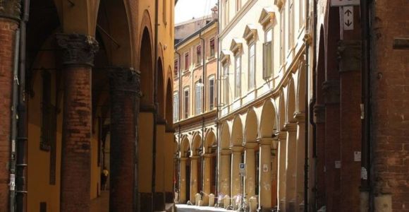 Bologne : visite privée personnalisée avec un guide de la région
