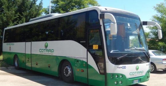 Flughafen Brindisi: Shuttle-Bus von/nach Lecce