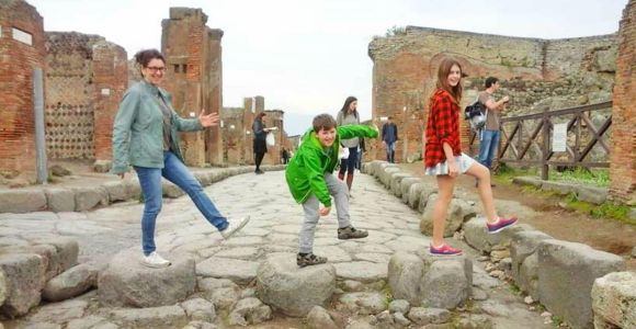 Pompeji: Fröhliche Tour für Kinder