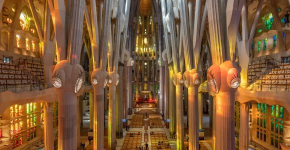 Barcellona: Biglietto d'ingresso alla Sagrada Familia con audioguida