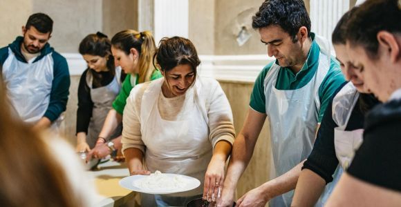 Napoli: Laboratorio di preparazione dell'autentica pizza italiana con bevande