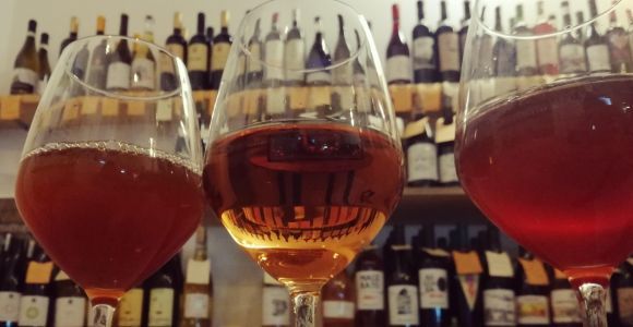 Palermo: Cata de vinos con aperitivos en la Bottega Monteleone