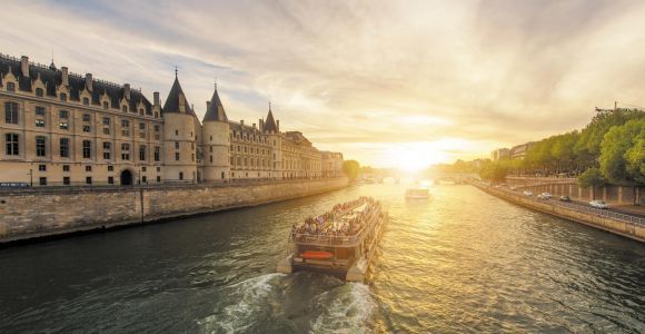 París: Crucero Fluvial Iluminaciones con Audiocomentarios