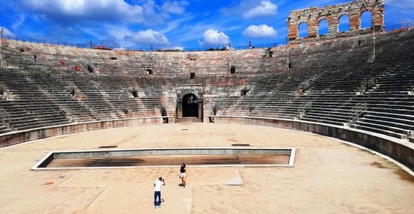 Verona: Tour privado de la Arena de Verona con guía local