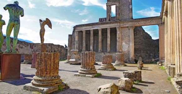 Pompeii: Skip-the-Line Ticket and Virtual Museum
