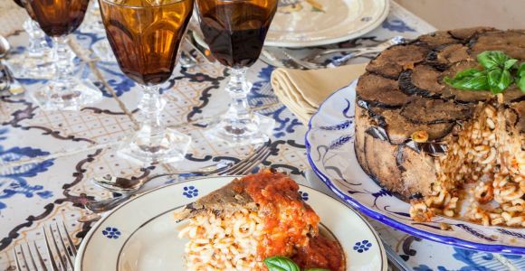 Lecce: Markttour & Mittagessen/Abendessen bei einer Cesarina