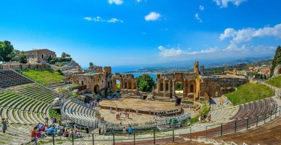 Da Catania: tour di Taormina, Isola Bella e Castelmola