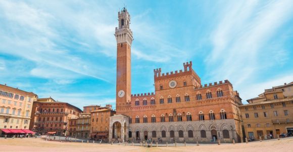 Siena: Entrada al Palacio Público