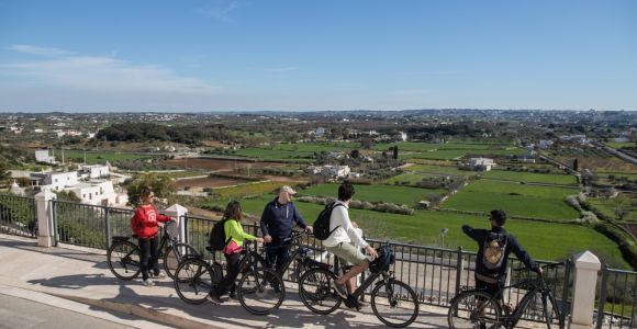 Кольцевой тур на электронном велосипеде между Мартиной Франкой и Локоротондо