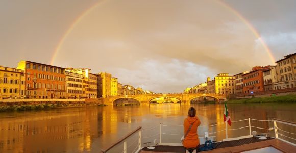 Florenz: Arno-Flusskreuzfahrt mit Aperitivo