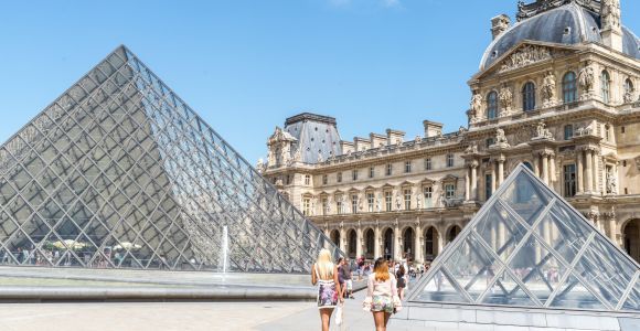 Parigi: tour guidato per piccoli gruppi con ingresso prioritario al Museo del Louvre