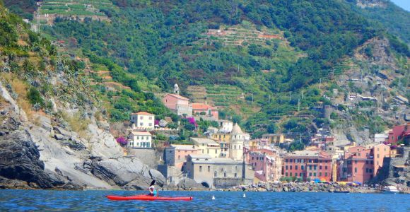 Z Monterosso: wycieczka kajakiem po Cinque Terre