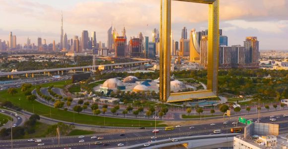Dubai: Entry Ticket to the Dubai Frame with Deck Access