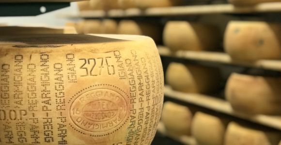 Parma: Tour e degustazione di Parmigiano-Reggiano