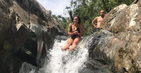 Z San Juan: jednodniowa wycieczka do lasu deszczowego El Yunque i zjeżdżalni wodnych