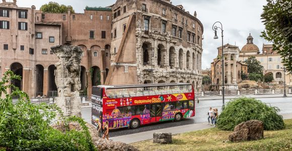 Rzym: Zwiedzanie miasta autobusem Hop-on Hop-off z audioprzewodnikiem