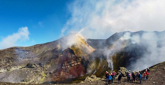 Гора Этна: поход к кратеру на вершине с канатной дорогой и опцией 4x4