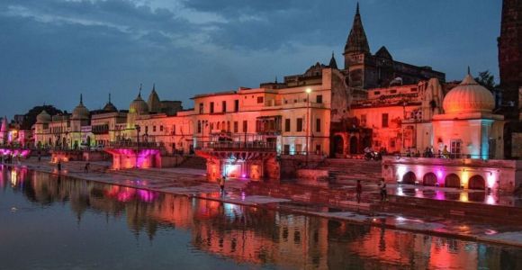 Ayodhya Expedition: Varanasi to the Divine in a Day