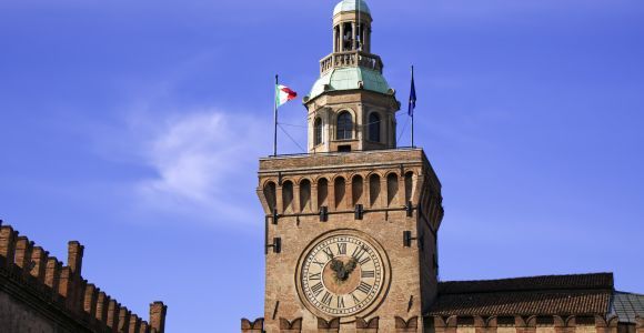 Bolonia: audioguía de la Torre del Reloj y degustación gastronómica