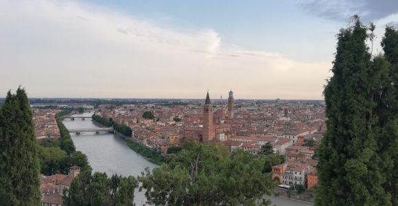 Verona: Visita nocturna a pie