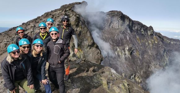 Etna Sud: Tour guidato di trekking ai crateri sommitali