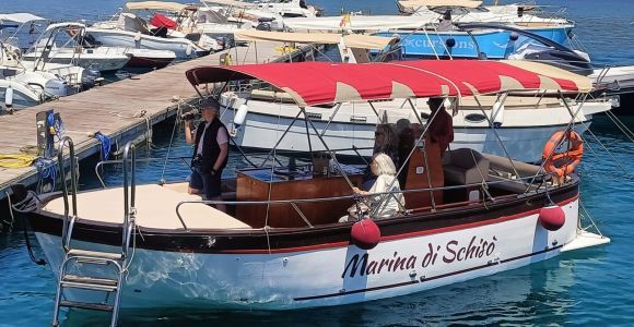Taormina: rejs łodzią z pływaniem i aperitifem
