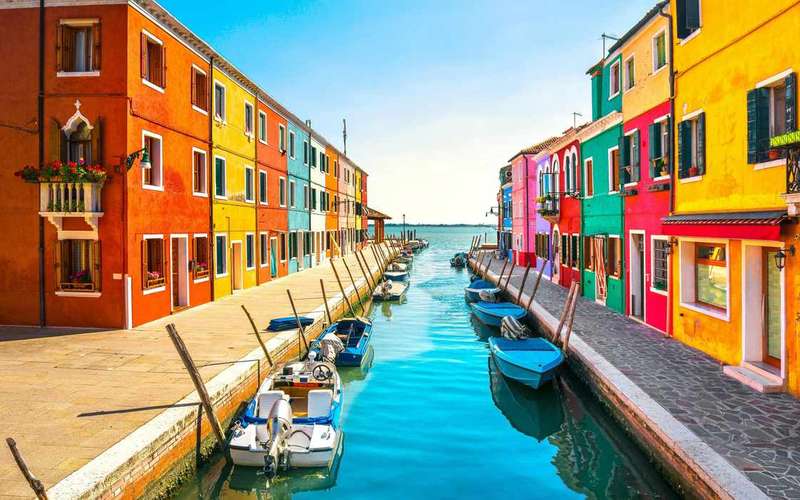 Murano és Burano privát hajós túra üveggel és csipkével