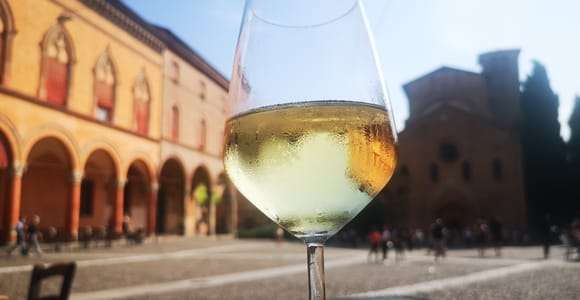 Bologna: Geführter Weinspaziergang durch das Stadtzentrum
