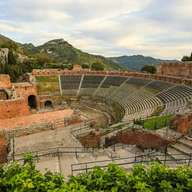 Taormina: Biglietto di ingresso prioritario per il Teatro Antico e audioguida