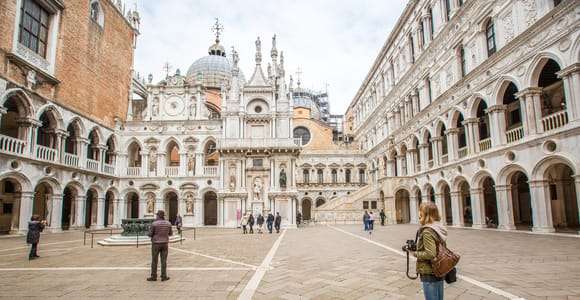 Venecia: Visita sin esperas al Palacio Ducal con Prisiones