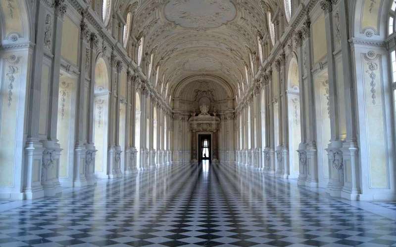 Venaria Reale-palota vezetett túra: barokk termek és díszudvar