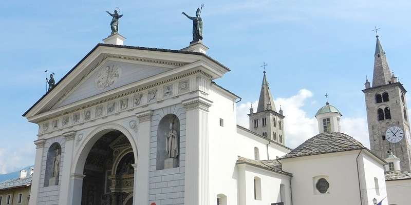 Santa Maria Assunta és Keresztelő Szent János-székesegyház