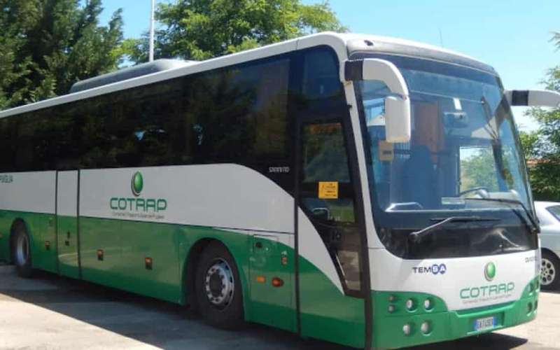 Megosztott transzfer a bari és a brindisi repülőtér között