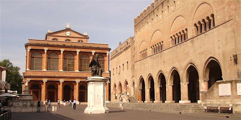 Cavour tér