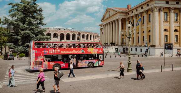 Verona: Billete de 24 o 48 horas para el tour en autobús turístico