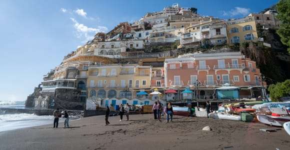 Desde Nápoles: tour en grupo reducido a Sorrento, Positano y Amalfi