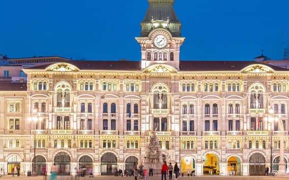 Privát városnéző séta Triesztben: Szent Jusztus és Cavana
