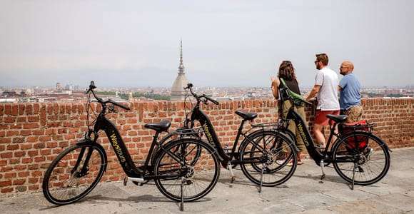 Turin: Stadshöjdpunkter guidad e-cykeltur