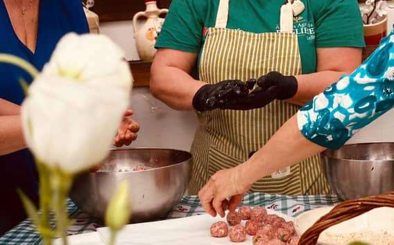 Clase de cocina en una casa histórica en el corazón de Brindisi