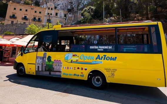 Passeio de ônibus turístico a Mondello e Monte Pellegrino