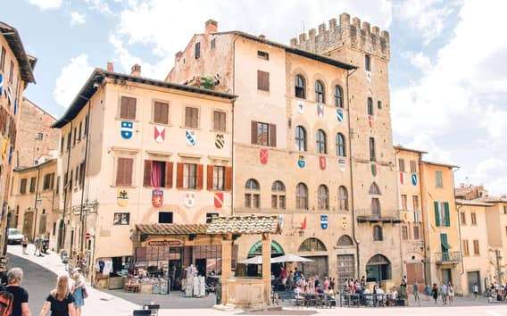 Arezzo: Prohlídka s průvodcem s návštěvou Piazza Grande