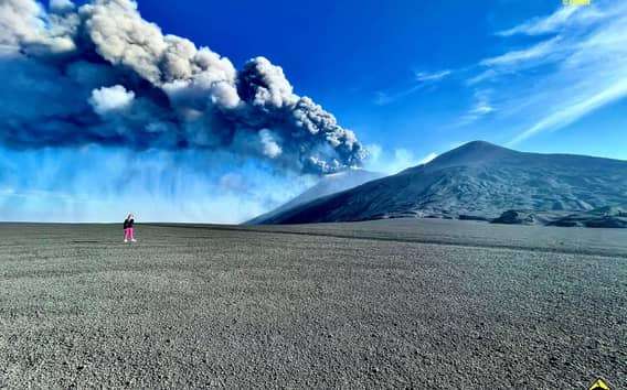 Depuis Taormina : Excursion d'une journée dans les cratères supérieurs de l'Etna