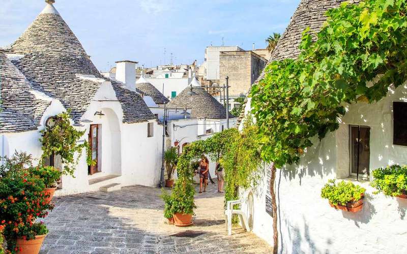 Matera & Alberobello Tour with Tour Leader on board